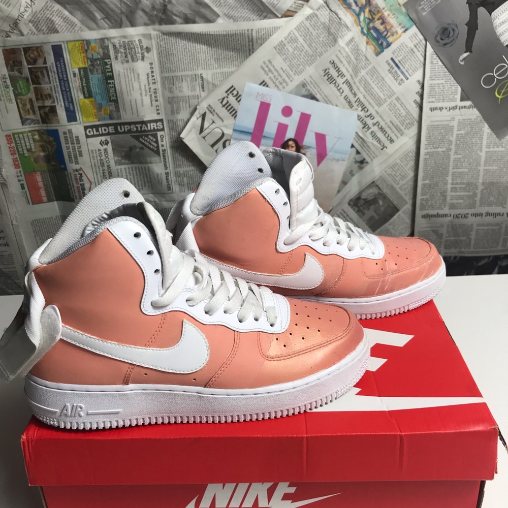 Custom Nikes - Picture 4 of 5